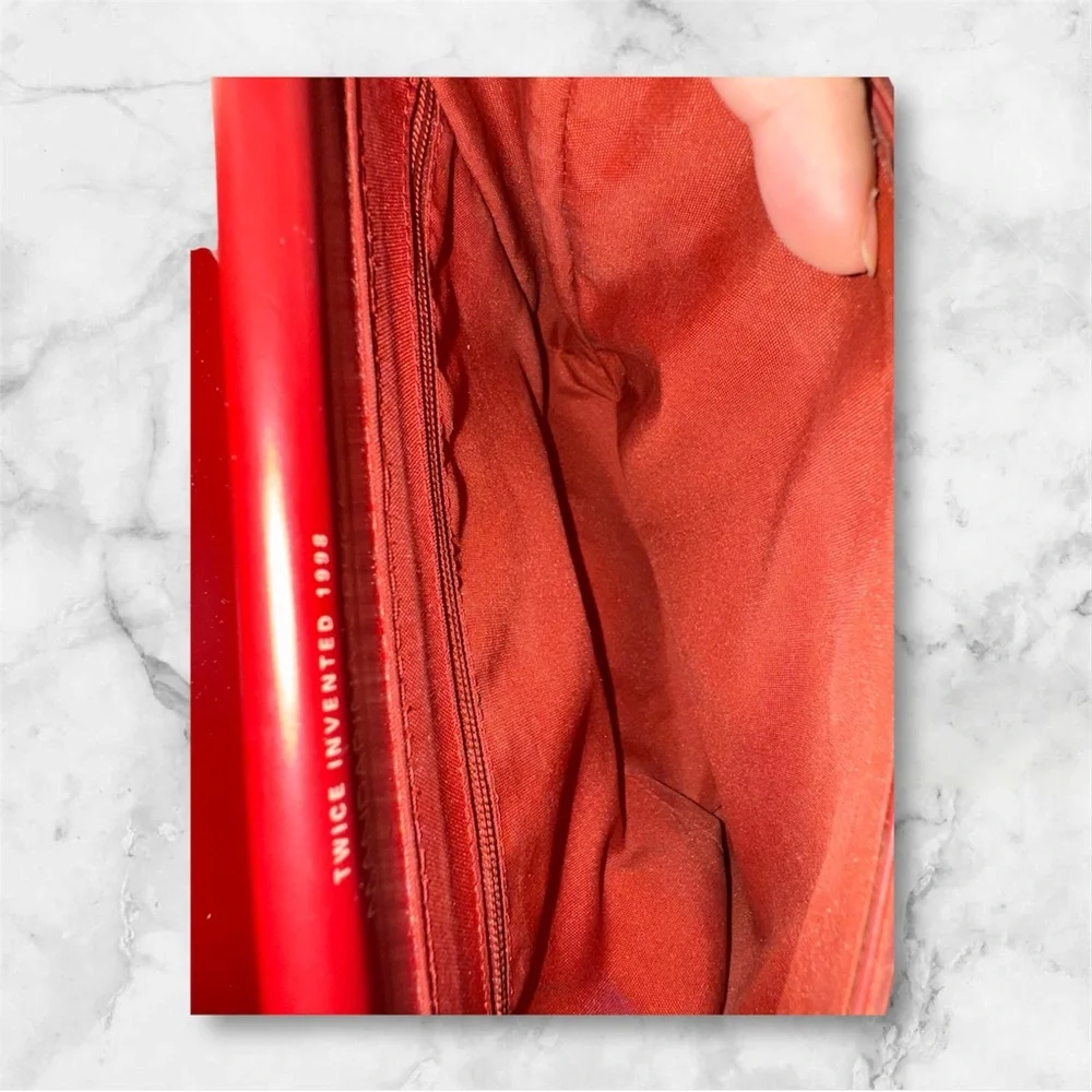 Mandarin Duck Vintage Leather Clutch Bag EUC - Picture 4 of 4